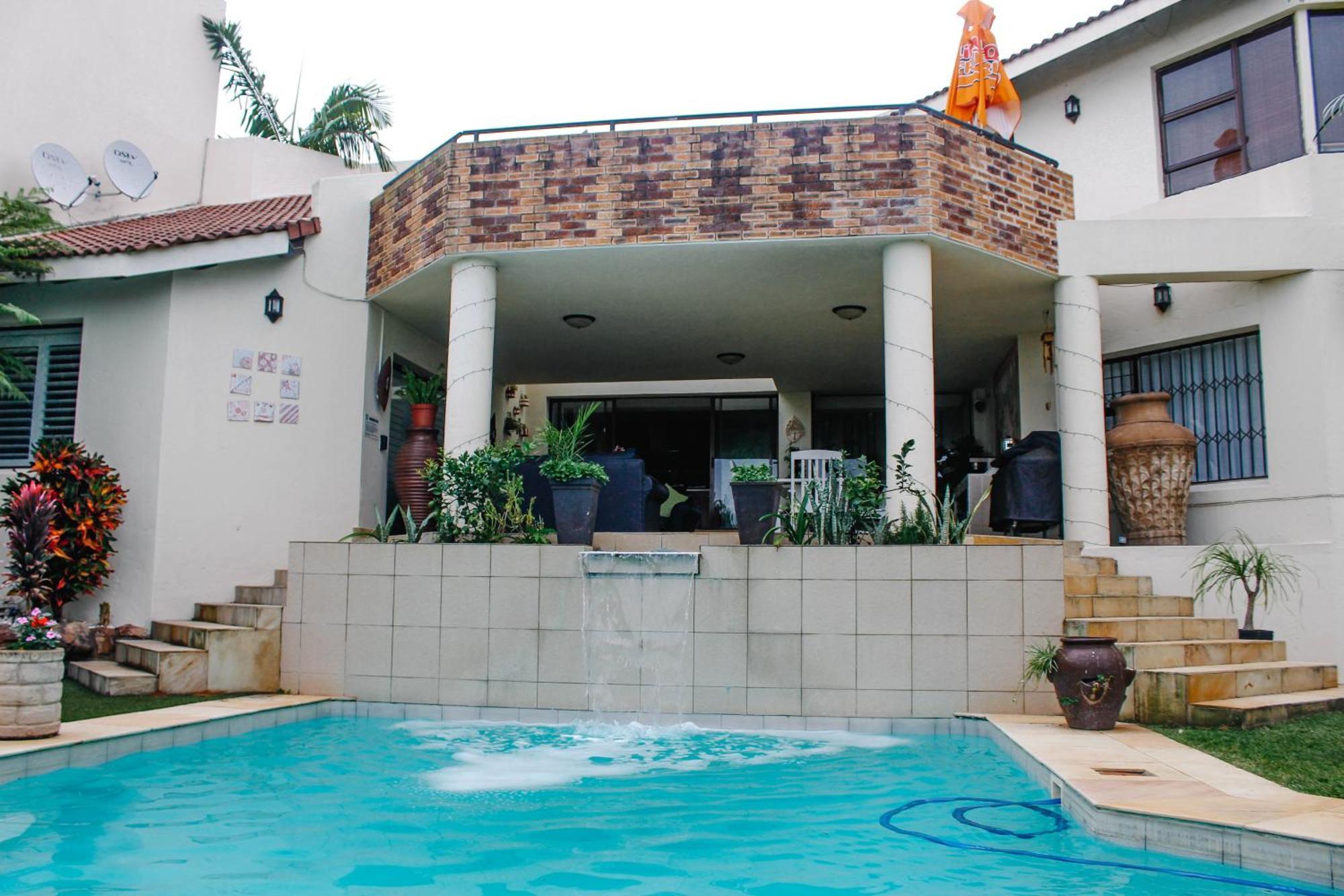 La Dolce Vita Umhlanga Guesthouse ダーバン エクステリア 写真