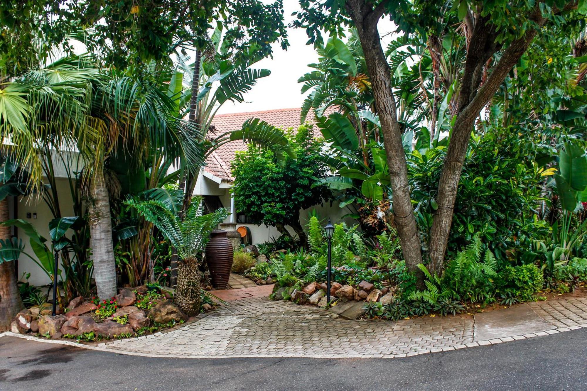 La Dolce Vita Umhlanga Guesthouse ダーバン エクステリア 写真
